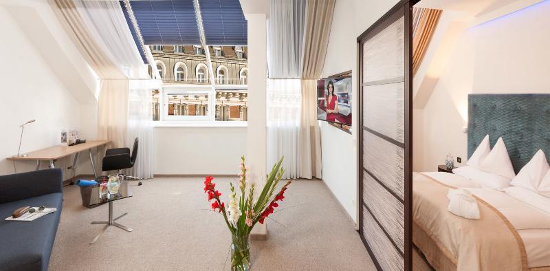 Starlight Suiten Hotel Budapest Luaran gambar